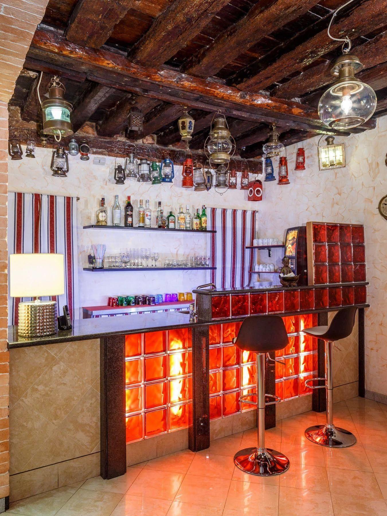 Veronese Hotel